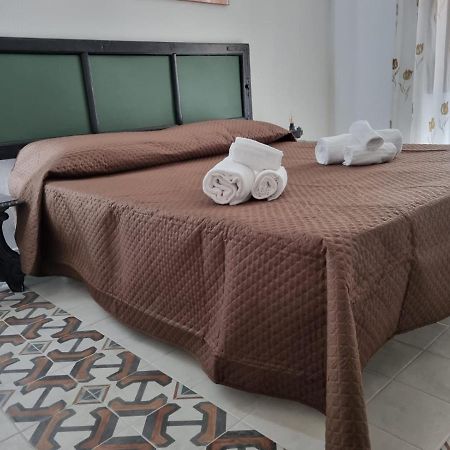 Casa Viotti Le Fuoriserie Palermo Eksteriør bilde