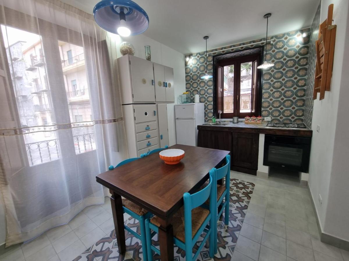 Casa Viotti Le Fuoriserie Palermo Eksteriør bilde